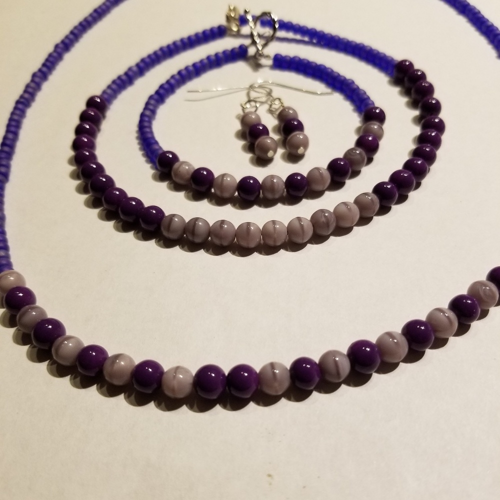 Necklace set